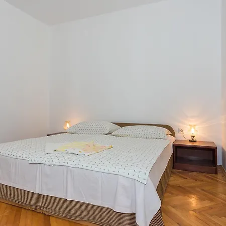 Boris Apartment
